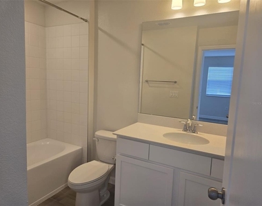 2802 Narcoossee Commons Way - Photo Thumbnail 22
