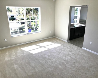3595 Sanctuary Drive - Photo Thumbnail 7