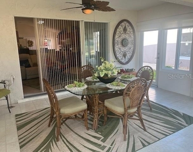 9015 Sw 96th Terrace - Photo Thumbnail 5