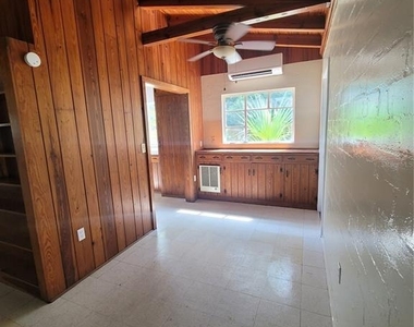 962 Ne 5th Street - Photo Thumbnail 8