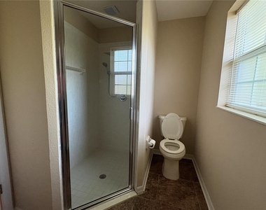 9832 Sw 196th Avenue Road - Photo Thumbnail 8