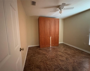 9832 Sw 196th Avenue Road - Photo Thumbnail 12