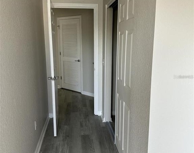 4500 Sw 52nd Circle - Photo Thumbnail 21