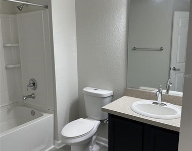 4500 Sw 52nd Circle - Photo Thumbnail 17