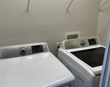 4500 Sw 52nd Circle - Photo Thumbnail 16