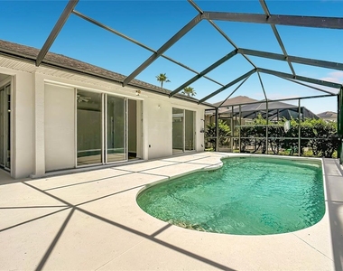 2944 Sunset Vista Boulevard - Photo Thumbnail 37