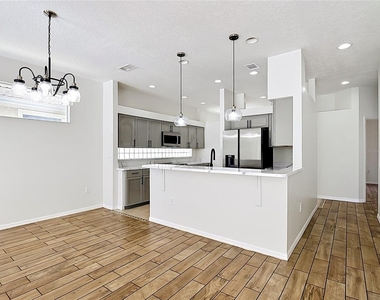 2944 Sunset Vista Boulevard - Photo Thumbnail 7