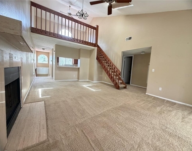 4714 Sutton Terrace - Photo Thumbnail 10