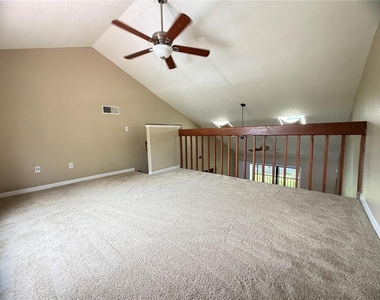 4714 Sutton Terrace - Photo Thumbnail 11