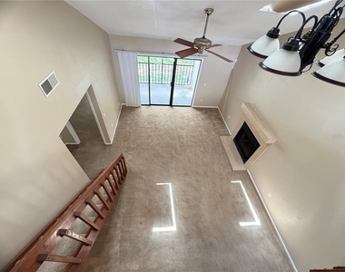 4714 Sutton Terrace - Photo Thumbnail 7