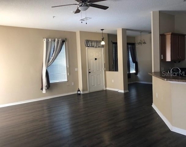 6638 S Goldenrod Road - Photo Thumbnail 8