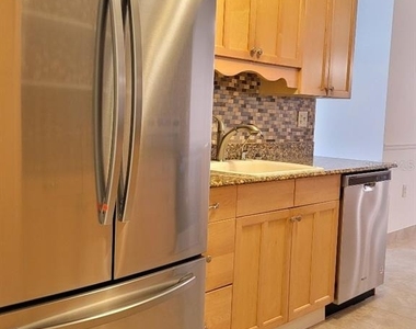 1581 Starfish Street - Photo Thumbnail 5