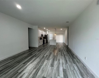 14445 Sw 42nd Terrace Road - Photo Thumbnail 1
