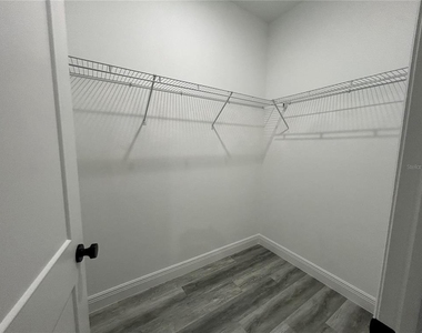 14445 Sw 42nd Terrace Road - Photo Thumbnail 7