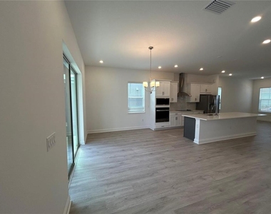 16902 Hamlin Oasis Loop - Photo Thumbnail 9