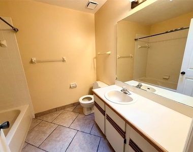 437 Wood Rose Lane - Photo Thumbnail 16