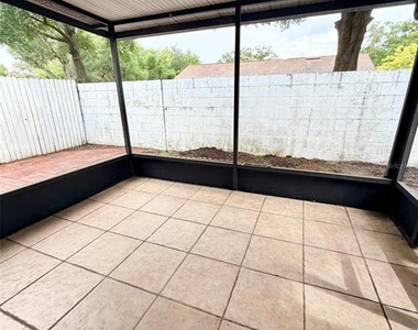 437 Wood Rose Lane - Photo Thumbnail 13