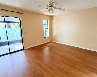 437 Wood Rose Lane - Photo Thumbnail 7