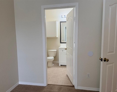 2651 Maitland Crossing Way - Photo Thumbnail 13