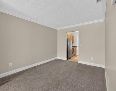 5301 Hansel Avenue - Photo Thumbnail 12