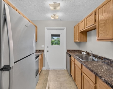 5301 Hansel Avenue - Photo Thumbnail 19