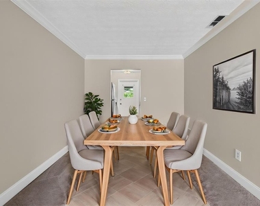 5301 Hansel Avenue - Photo Thumbnail 15