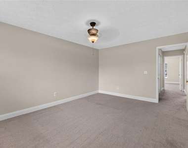 5301 Hansel Avenue - Photo Thumbnail 44