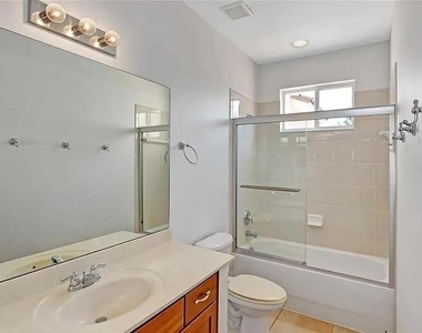 12232 Triton Lane - Photo Thumbnail 17