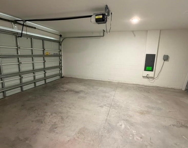 4904 Mainsail Street - Photo Thumbnail 25