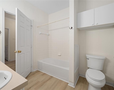 3593 Conroy Road - Photo Thumbnail 15