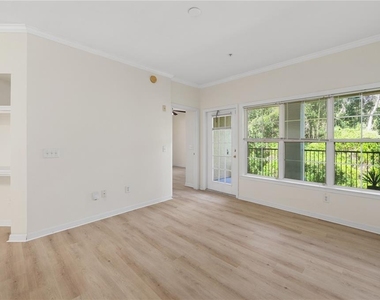 3593 Conroy Road - Photo Thumbnail 3