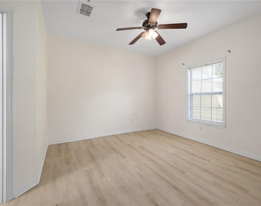 3593 Conroy Road - Photo Thumbnail 14