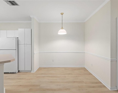 3593 Conroy Road - Photo Thumbnail 9