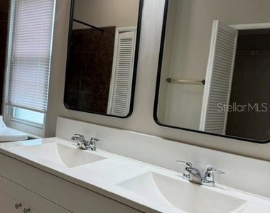 10148 Pink Carnation Court - Photo Thumbnail 14