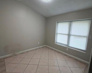10148 Pink Carnation Court - Photo Thumbnail 23