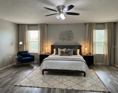 998 Hermosa Way - Photo Thumbnail 9