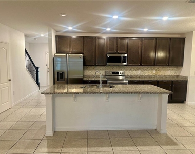 125 Villavista Court - Photo Thumbnail 3