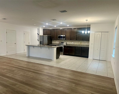 125 Villavista Court - Photo Thumbnail 4