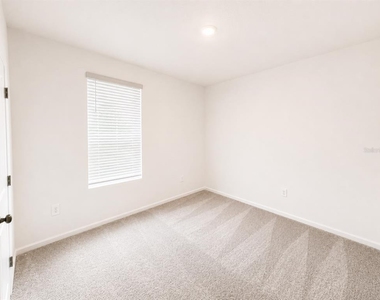 817 House Boulevard - Photo Thumbnail 8