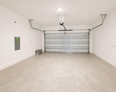 817 House Boulevard - Photo Thumbnail 18