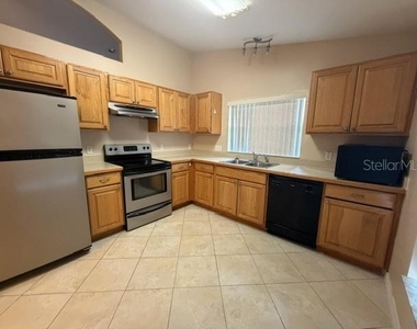 635 Nighthawk Circle - Photo Thumbnail 13