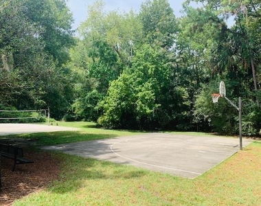 635 Nighthawk Circle - Photo Thumbnail 32