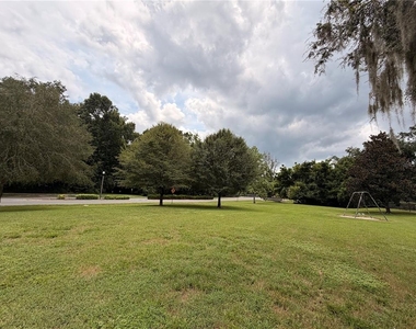 423 Sheoah Boulevard - Photo Thumbnail 21