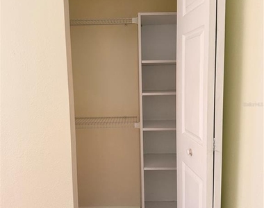 423 Sheoah Boulevard - Photo Thumbnail 12