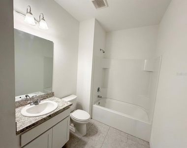 5853 Bullock Place - Photo Thumbnail 13