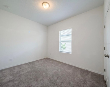 5853 Bullock Place - Photo Thumbnail 12