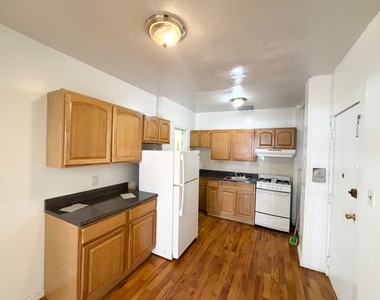 1729 Edison Avenue - Photo Thumbnail 2