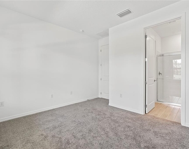 15153 Summer Harvest Street - Photo Thumbnail 7