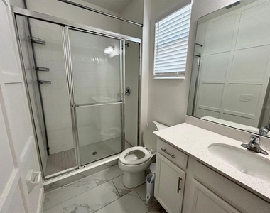 1229 Hendon Loop - Photo Thumbnail 19