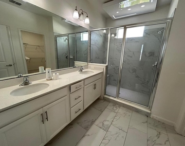 1229 Hendon Loop - Photo Thumbnail 21